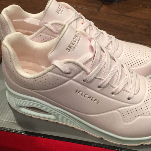 Like New Condition Skechers Sneakers - Picture 4 of 10